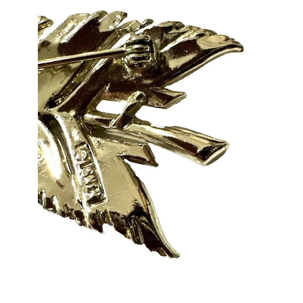 Vintage LISNER Feather Brooch Plume Pale Gold Silver Tone Mid Century Modern Pin